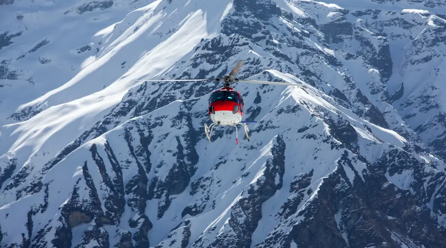 everest-heli