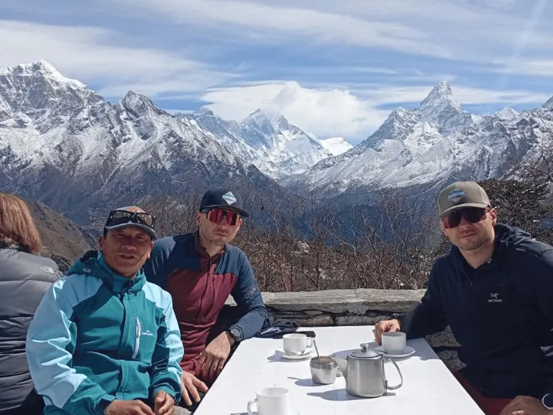 Hotel Everest View Heli Trek – 4 Days Luxury Trek | Helicopter tour package in Everest Region