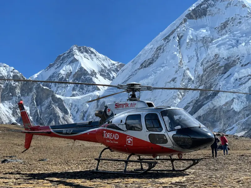 Everest Base Camp & Kala Patthar Landing Helicopter Tour helicopter tour in Nepal